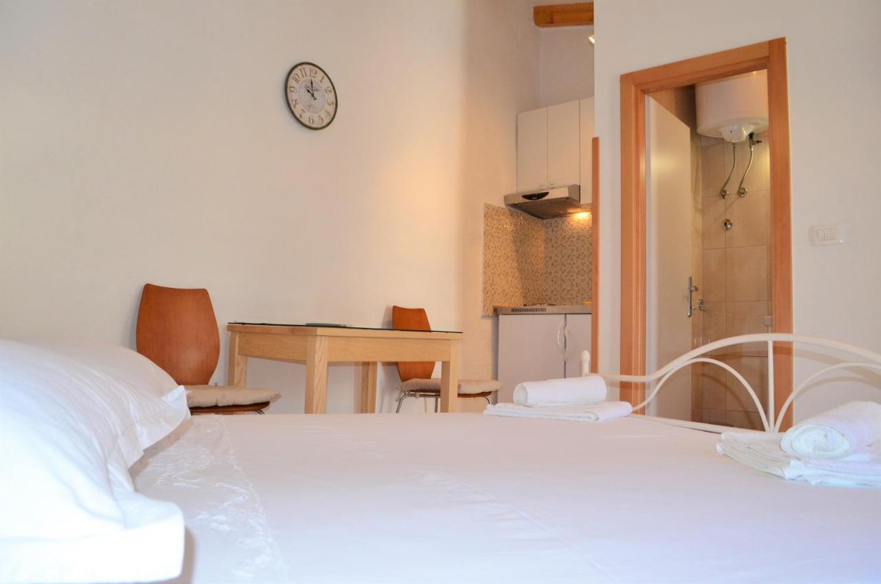 Apartman Romana Trogir Ngoại thất bức ảnh